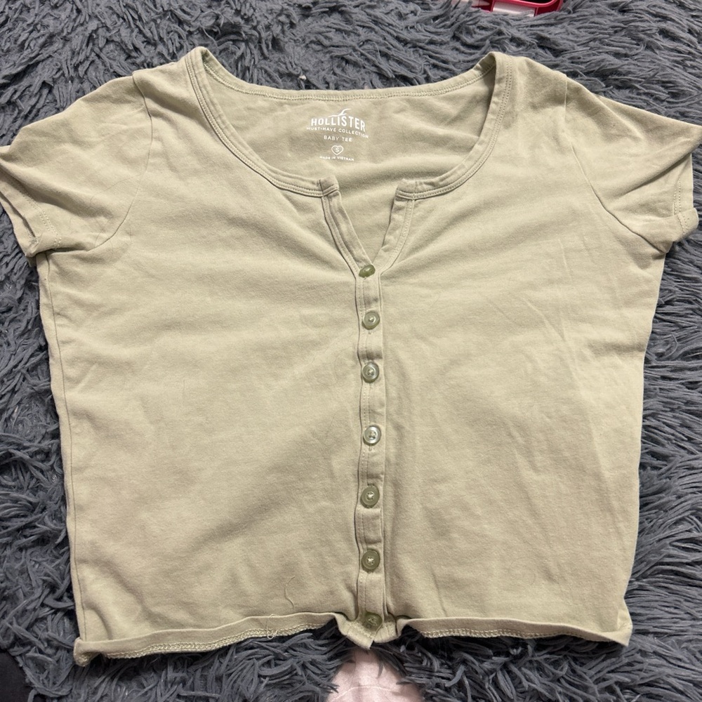 Hollister Sage Green Baby Tee